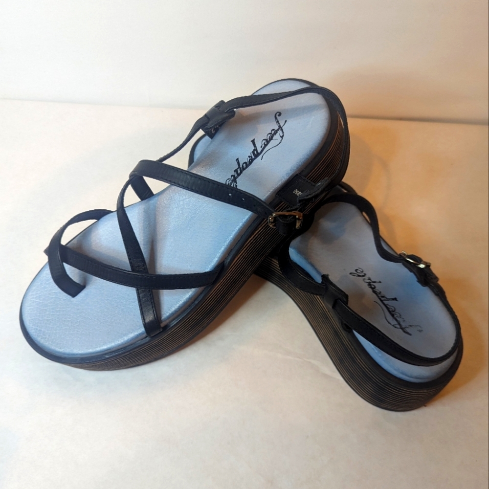 Free People | Black Strappy Flatform Leather Sandals - Size U.S. 8 / Euro 38